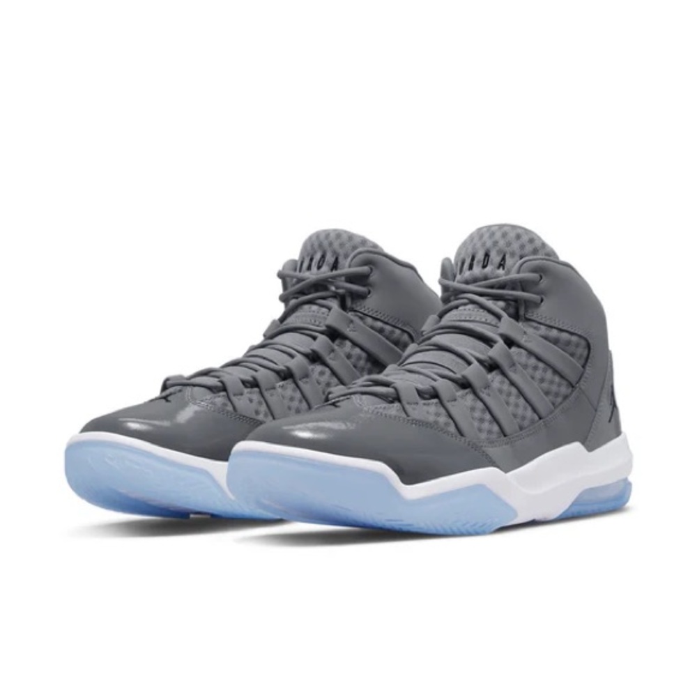 Air Jordan Max Aura 'Cool Grey' Men’ Sneaker